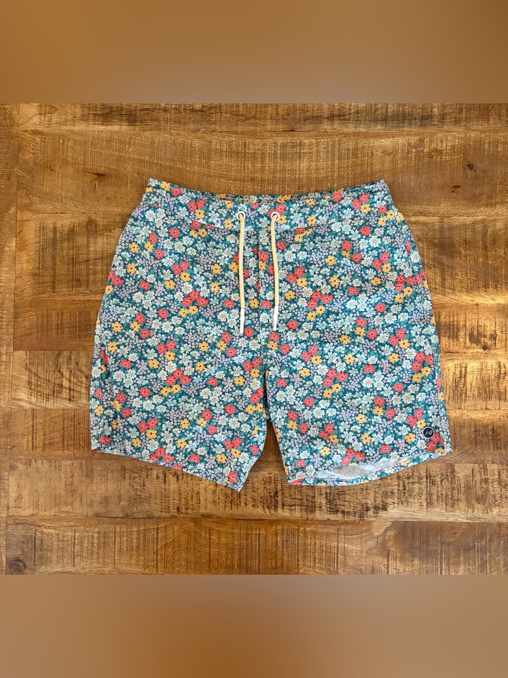 Johnnie-O The Half Elastic Floral Swim Trunks